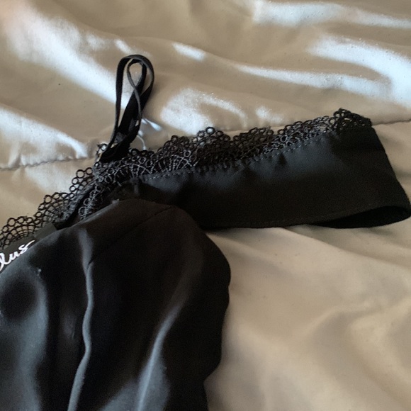 Lulus Off-the shoulder Black Dress - Picture 3 of 5